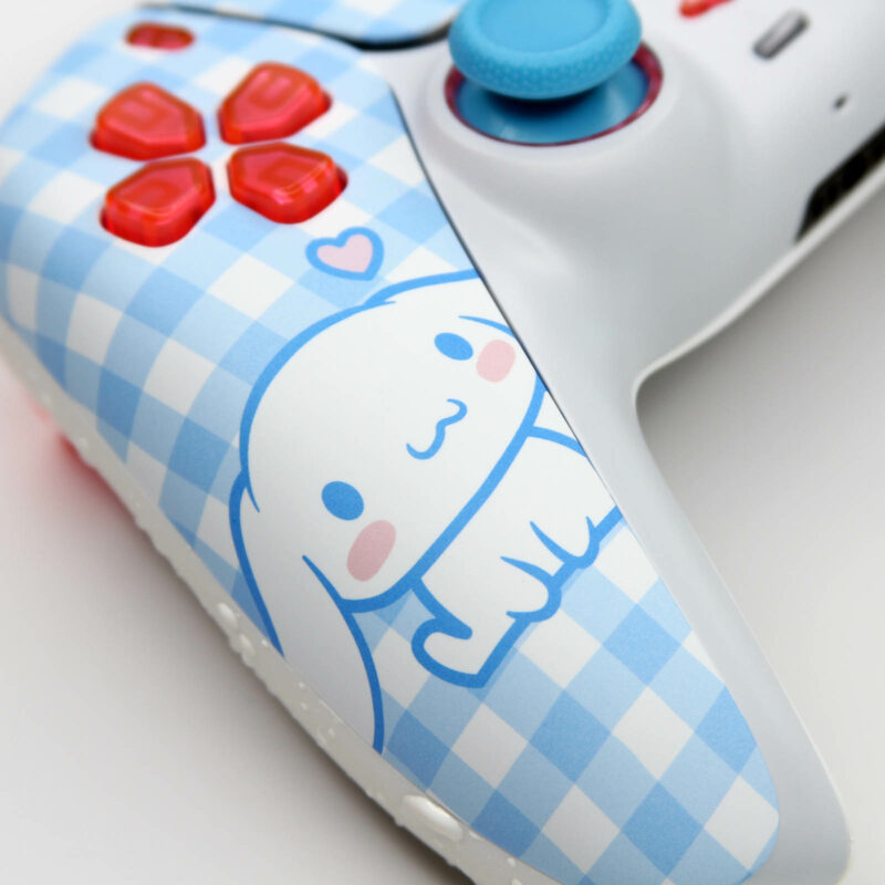 Close-up view from the left side of the Hello Kitty Cinnamoroll PS5 Controller