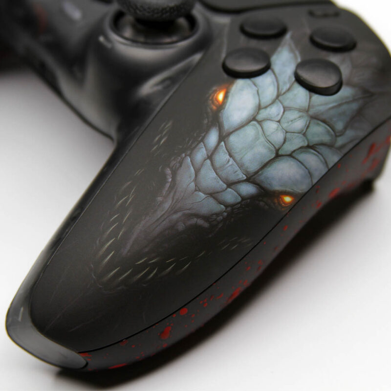 Close up of Dragon Lansseax on Elden Ring PS5 Controller